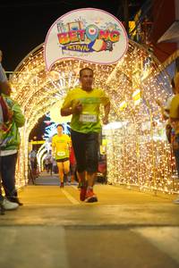 BIB: 50268
                            <button type="button" onclick="openModal(21832324)" class="btn btn-primary btn-sm float-right btn-popup" data-toggle="modal" data-target=".modal-high-quality">
                        <i class="fas fa-shopping-cart"></i> Add to Cart
                    </button>
                                            <button type="button" onclick="isThisMe(21832324, true)" class="btn btn-success btn-sm float-right btn-popup btn-isme hidden" data-toggle="tooltip" data-placement="bottom" title="นี่คือรูปของคุณใช่ไหม คลิกที่นี่เพื่อเอาเข้าอัลบั้ม">
                        <i class="fas fa-plus"></i> Add to album
                    </button>
                    <button type="button" onclick="isThisMe(21832324, false)" class="btn btn-warning btn-sm float-right btn-popup btn-isnotme hidden">
                        <i class="fas fa-ban"></i> Remove from album
                    </button>